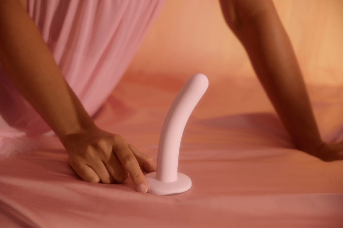Vibrating Dildo - 7” by Bellesa