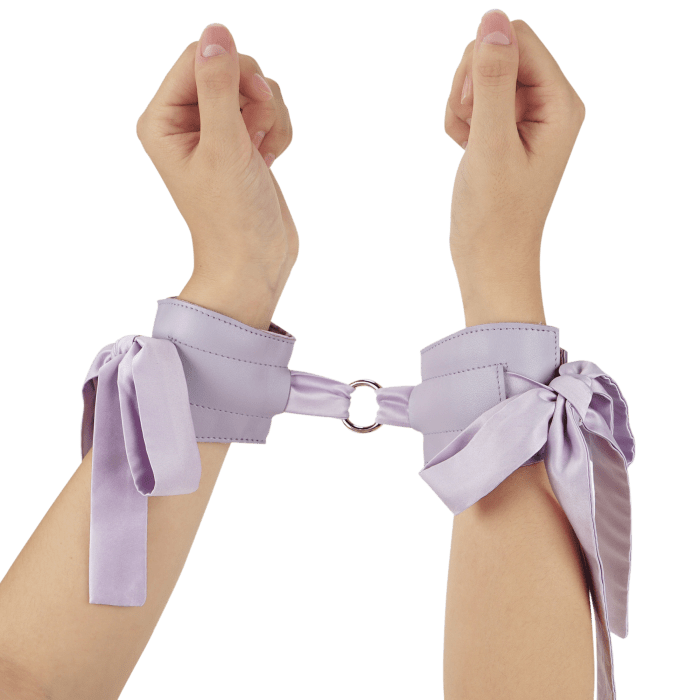 Cuffs by Bellesa